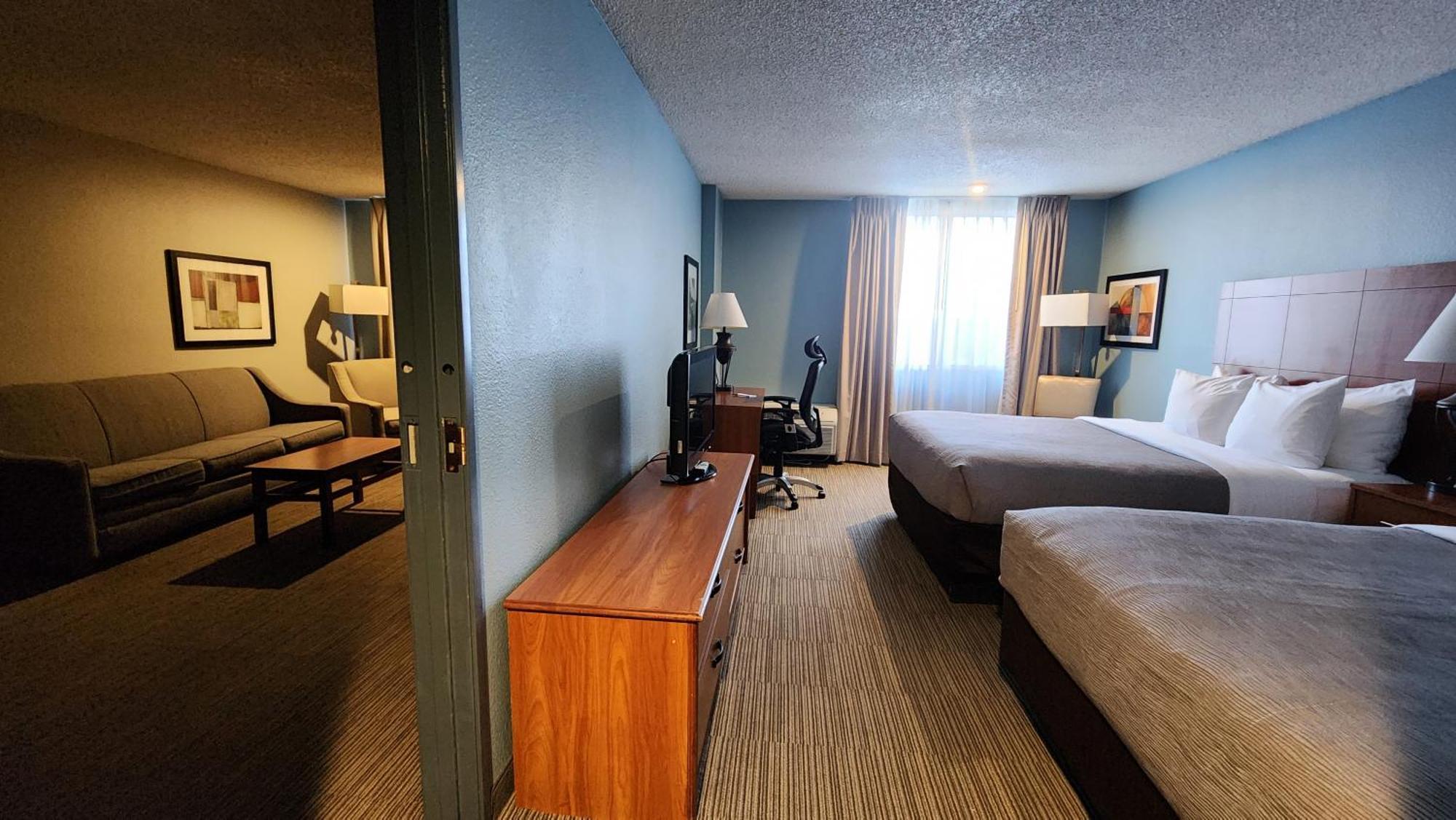 Quality Inn & Suites Garden Of The Gods Colorado Springs Dış mekan fotoğraf
