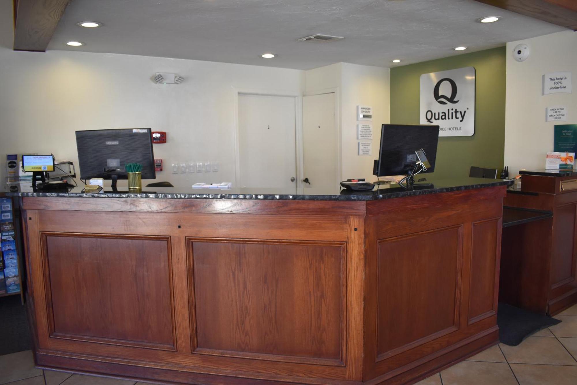 Quality Inn & Suites Garden Of The Gods Colorado Springs Dış mekan fotoğraf